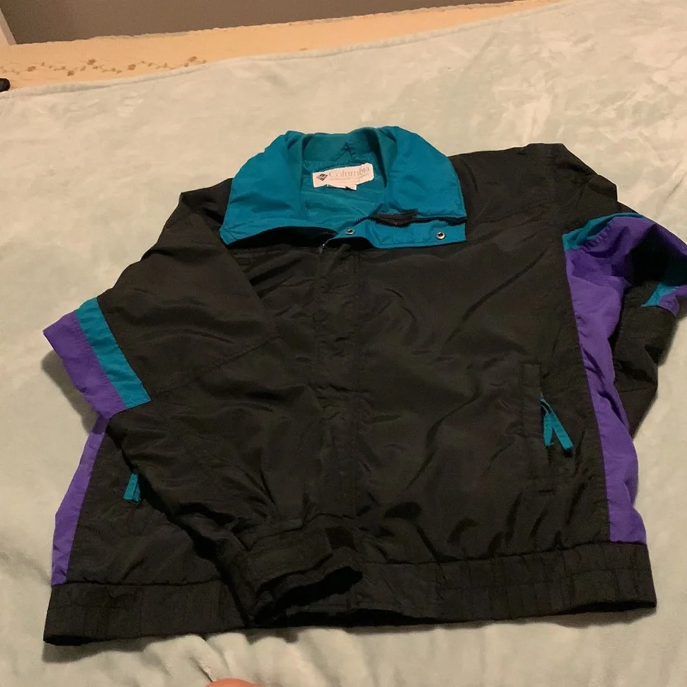 Sportswear Jacket - Picture 2 of 2